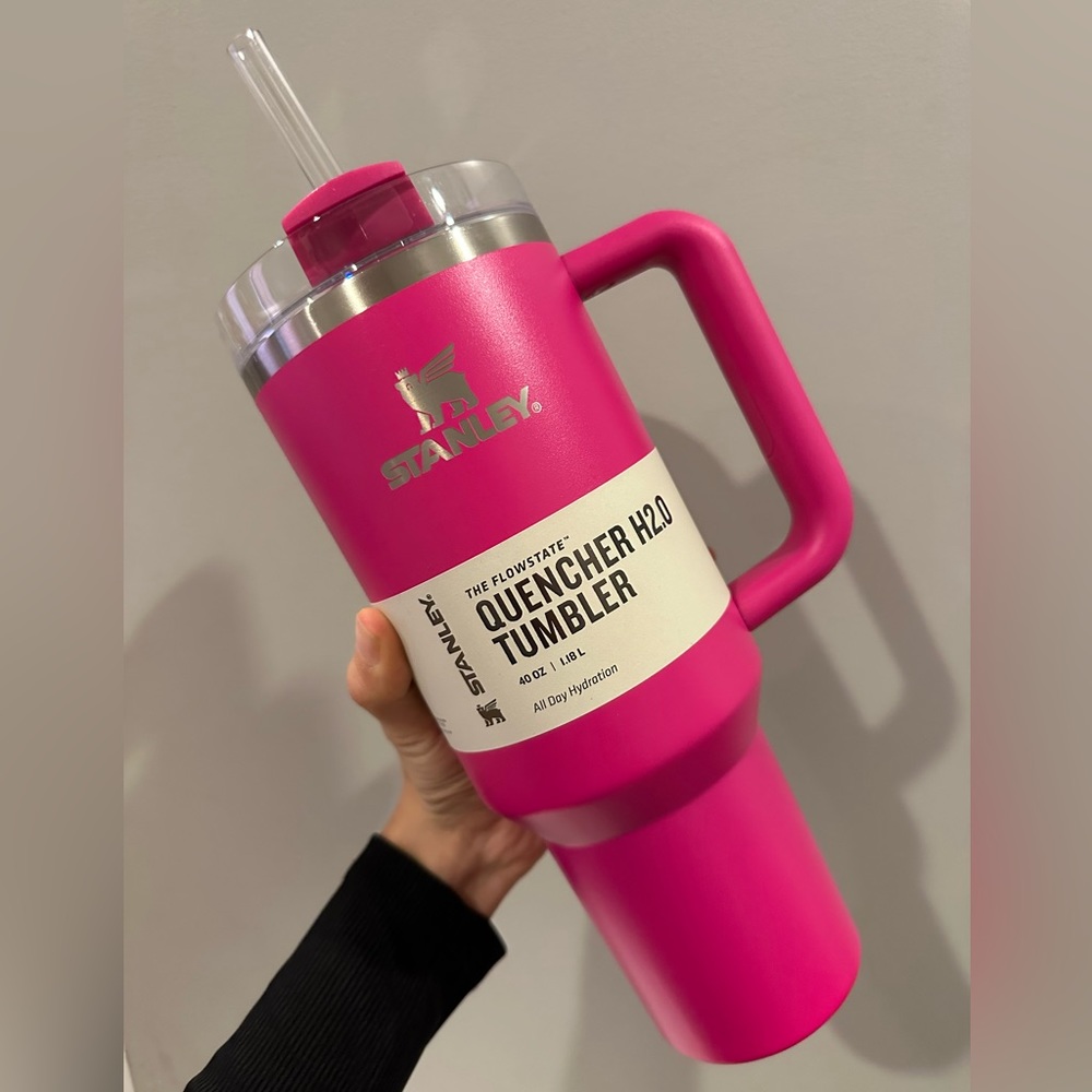 Camelia Stanley 40Oz